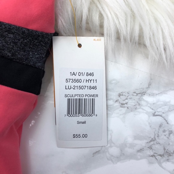 Lucy Sculpted Power Tank - Picture 4 of 6